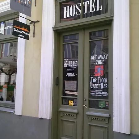 Hostel Zinc Old Town *